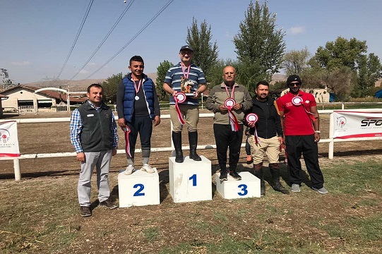 Türkiye Binicilik Federasyonu Avanos 57 km atlı dayanıklılık yarışması birinciliği bölümümüzün!